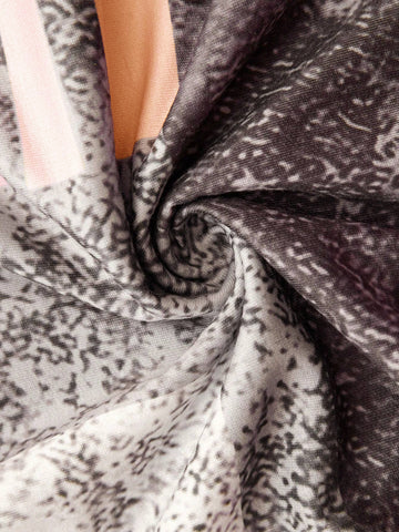 Barbro™ | Modern ziptröja med grafiskt mönster